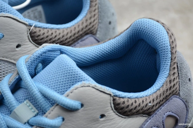 700 Blue Yeezy Carbon FW2498 Adidas Boost 1004